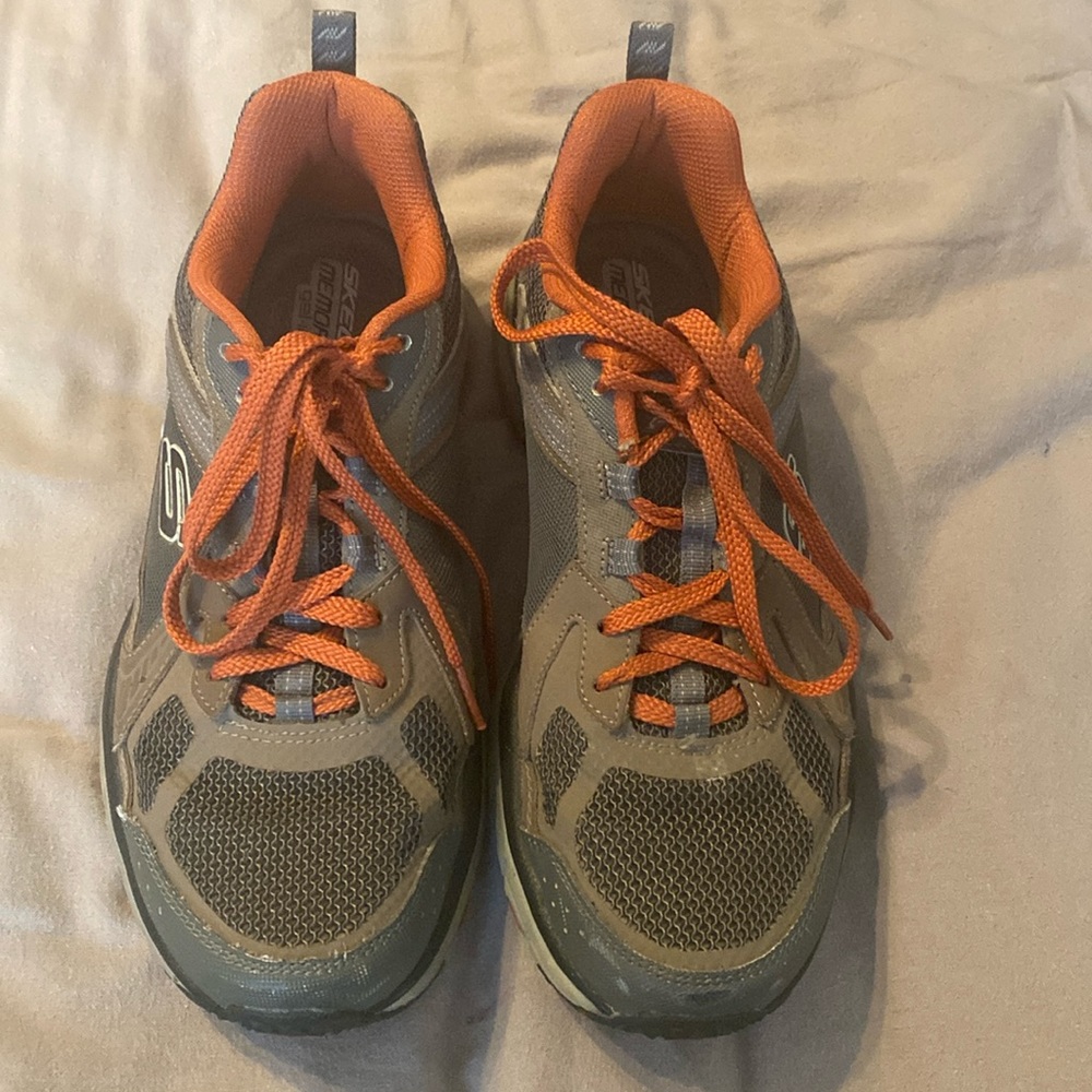 Skechers men’s 9